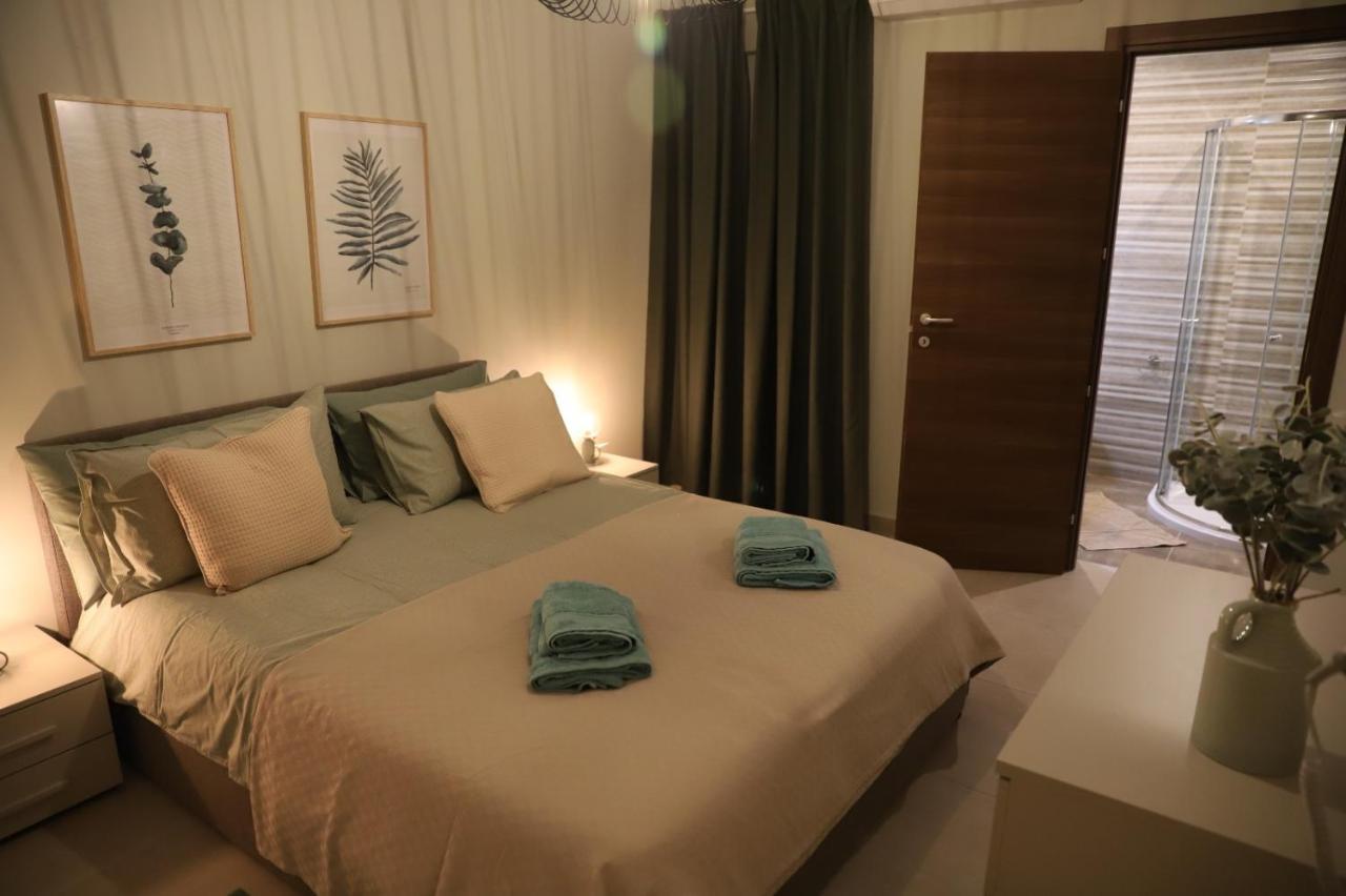 Lovely Holiday Home Next To Bus Terminus St. Paul's Bay Exterior photo